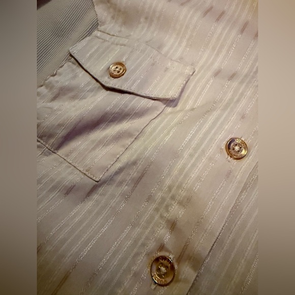 Guess Mixed Texture Button Down Blouse Size Medium - Picture 6 of 8